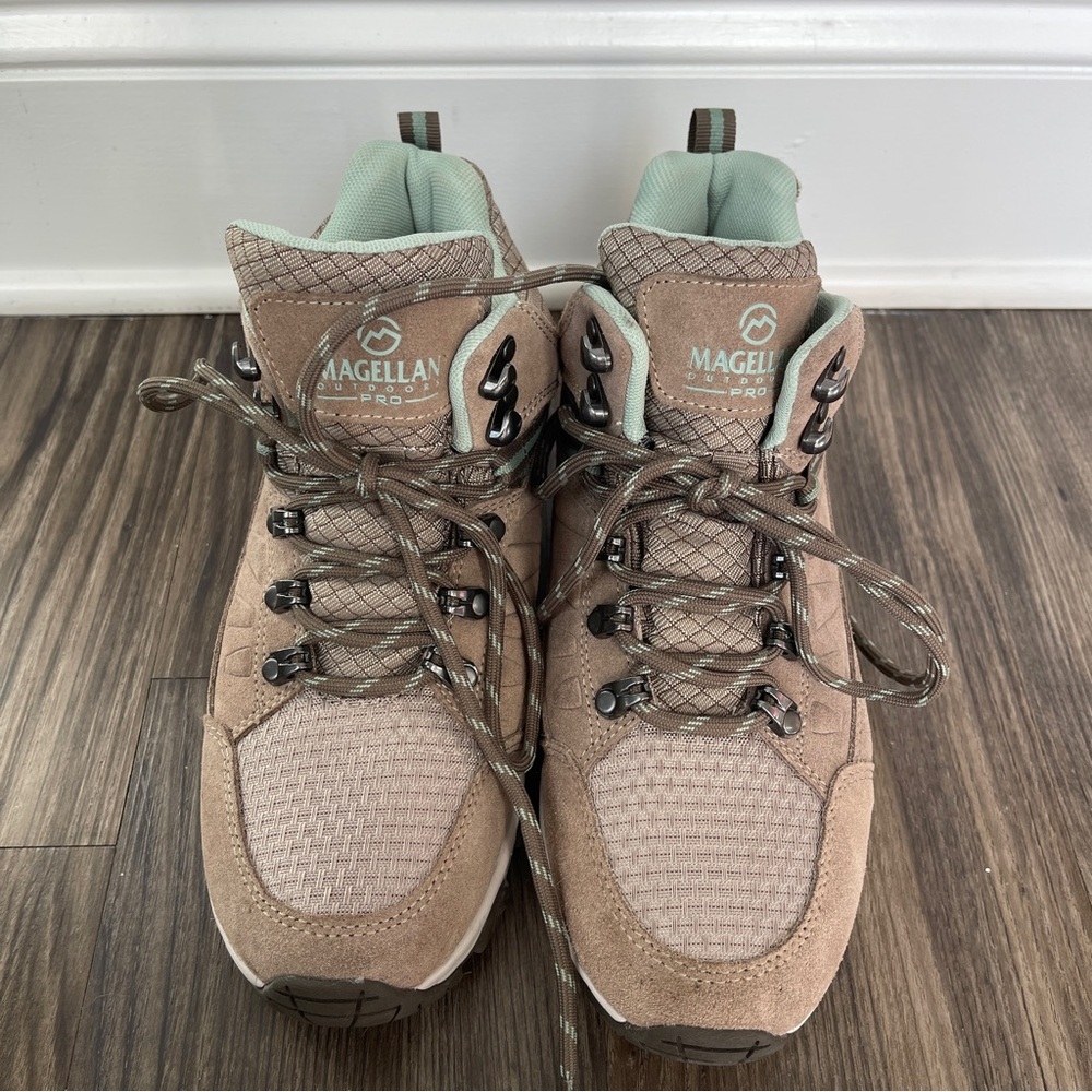 Magellan Outdoors Women's Pro Explore Mid Trek Hiker shoes - Picture 2 of 6